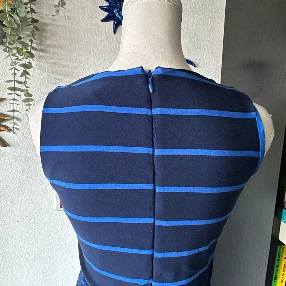 Liz Claiborne Size Small Blue and black Striped Sleeveless dress - Picture 7 of 7